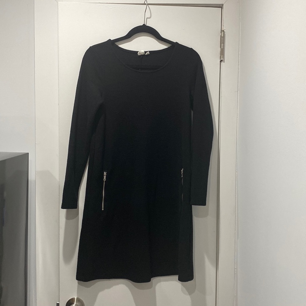 Black shift dress